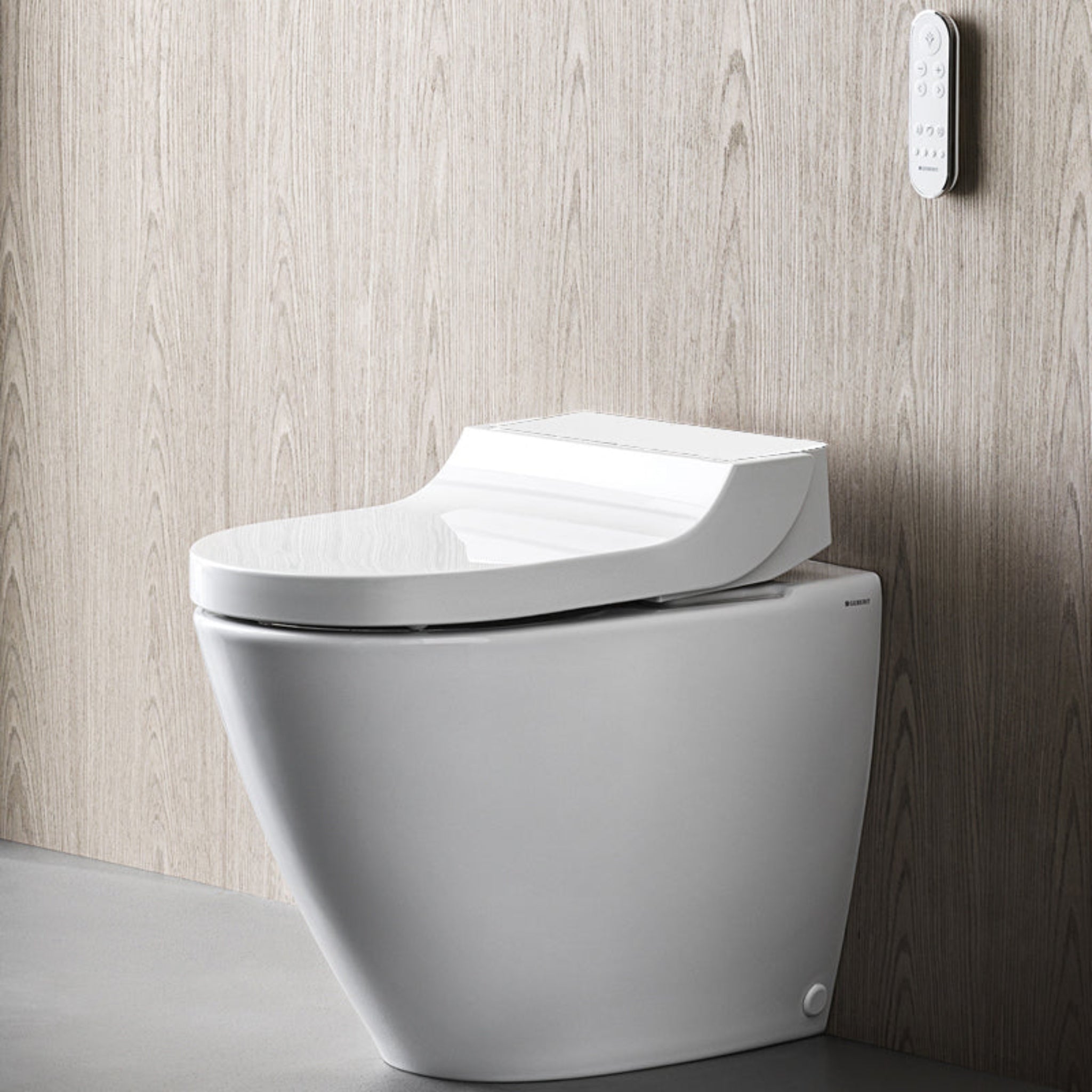 GEBERIT AQUACLEAN TUMA COMFORT FLOOR-STANDING, WALL-HUNG TOILET