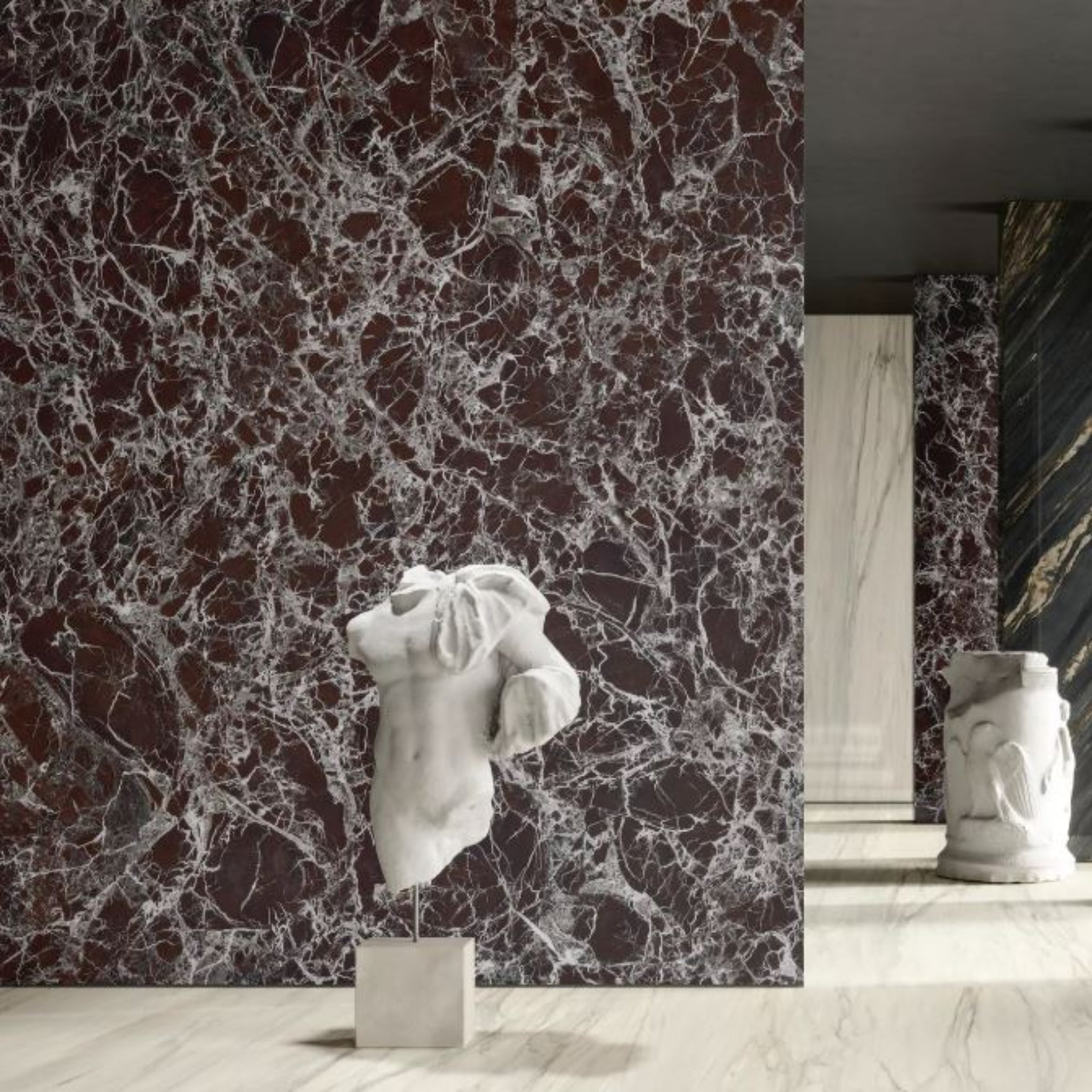 ARIOSTEA ULTRA MARBLES IMPERIAL RED